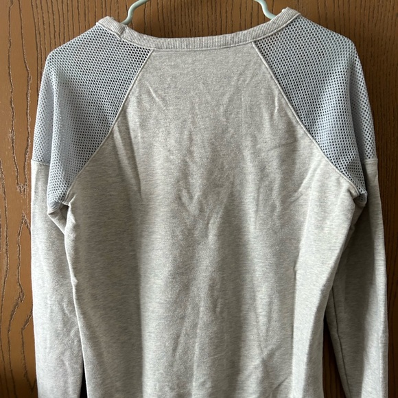 AthletaTop - Picture 4 of 5